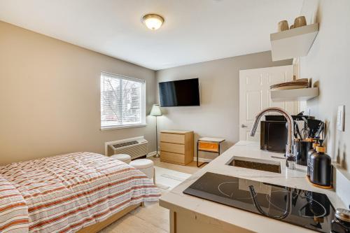 Convenient Studio Stay Easy Access to Twin Cities in Blaine (MN)