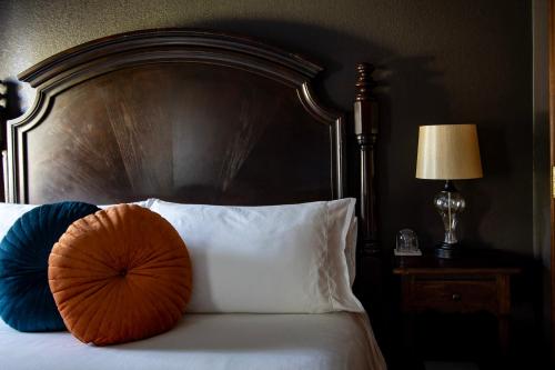 Historic Hotel Packwood - image 11