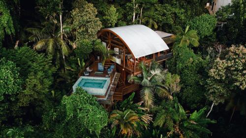 Larc House Ubatuba