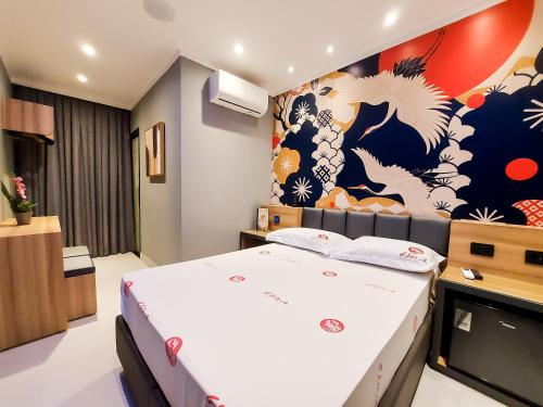 Deluxe Room image 5