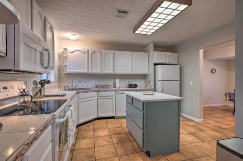 Lovely Wimberley Vacation Rental with Yard! in Wimberley, USA