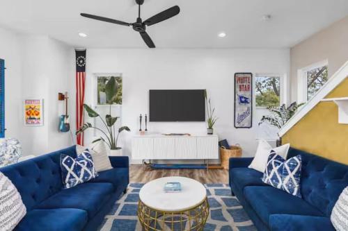 Floyds Place 3BR Rooftop Near Geodis and Broadway