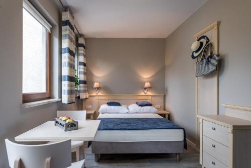 Double Room with Balcony room in Farys