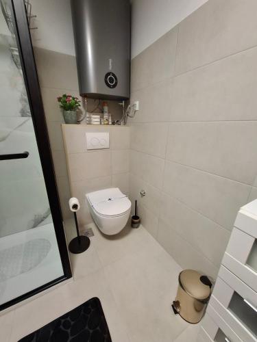 Two-Bedroom Apartment with Terrace and Sea View image 7