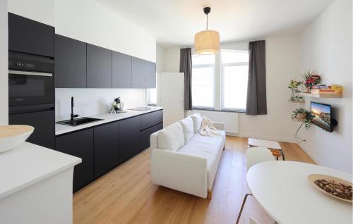 1 Bedroom Amazing Apartment In Oostende - Location saisonnière - Ostende