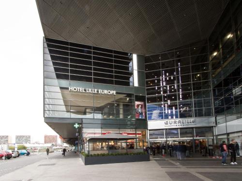 Hotel Lille Europe - main image