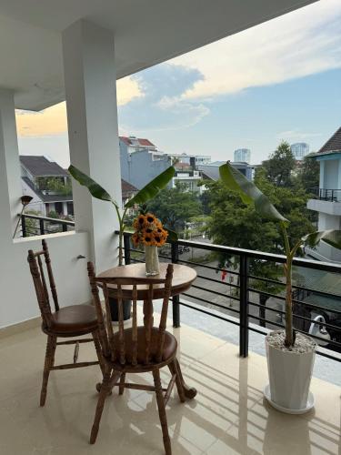 Double Room with Balcony image 10