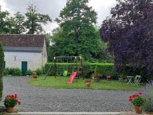 Charmante maison de campagne pres de Tours avec jardin et velos in Beaumont-la-Ronce