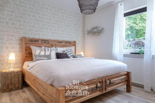 Bude-4 in บูซูเมอร์ ไดช์เฮาเซิน