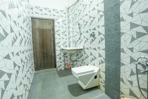 GreenWoods Farm House - image 4