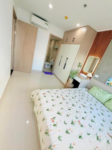 Two-Bedroom Apartment with City View image 7