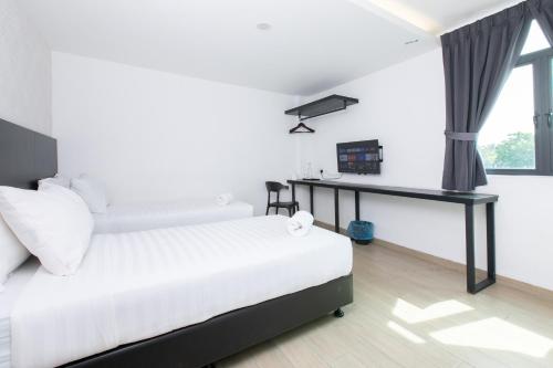 E Hotel Kulim Room Type - Deluxe Twin Room