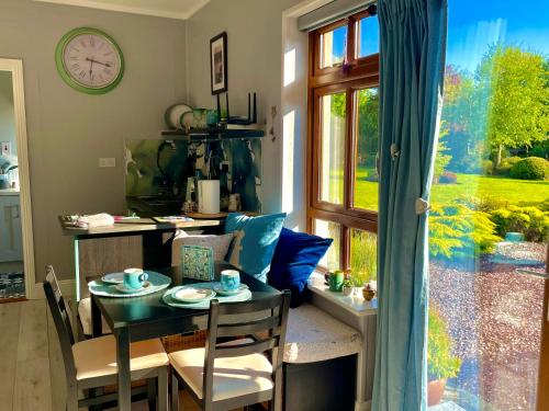The Conifers Studio Apartment With Private Garden in Killinick
