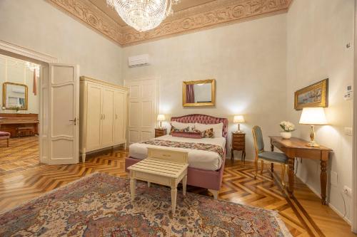 Presidential Suite image 10