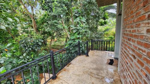 Sandalanaka Rustic Vila in Makandura