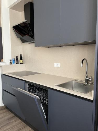 virtuve, Blue Apartment - Verona&Lake in Corno Alto