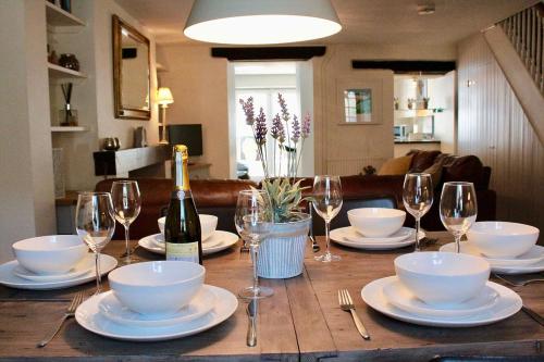 Stylish, central Beaumaris cottage, Beaumaris (Foto 2)