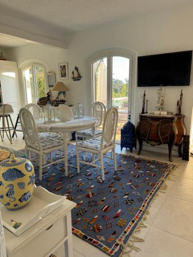 Facilities, Villa Bastide provencale Saint Raphael Valescure in Saint-Raphael