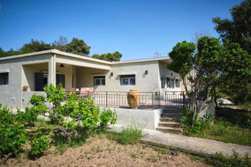 Villa Thribela gîte à louer Leftó