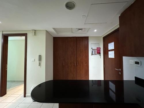 Lake View 1br apartment JLT 1 min to metro, Dubai (Foto 4)