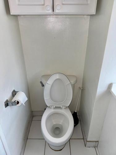 Bagno, Riverton Place NoHo in Burbank