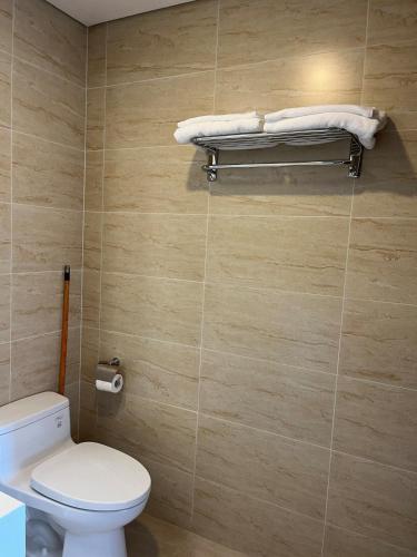 Two-Bedroom Apartment with Sea View image 10