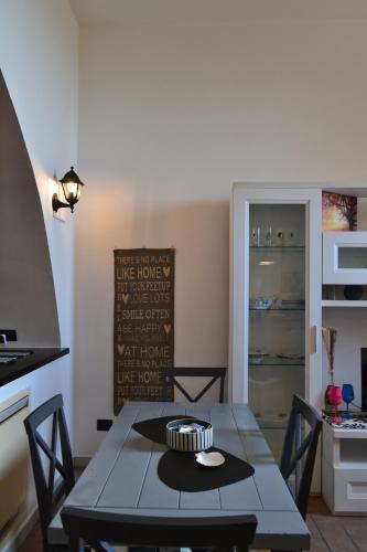 Iekārtas, Casa dell' Artista - Tamerò Estates (Casa dell' Artista - Tamero Estates) in Montopoli Di Sabina
