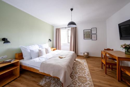 Quadruple Room with Bathroom