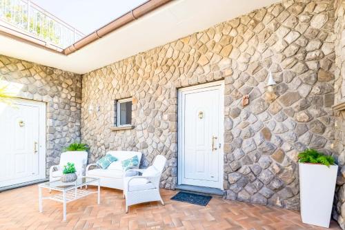 Villa with Sea View image 7