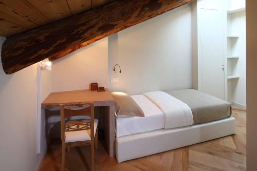 1 twin bed