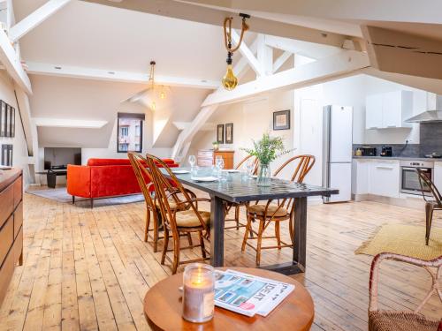 Nid douillet climatisé et lumineux, proche centre - Location saisonnière - Romans-sur-Isère