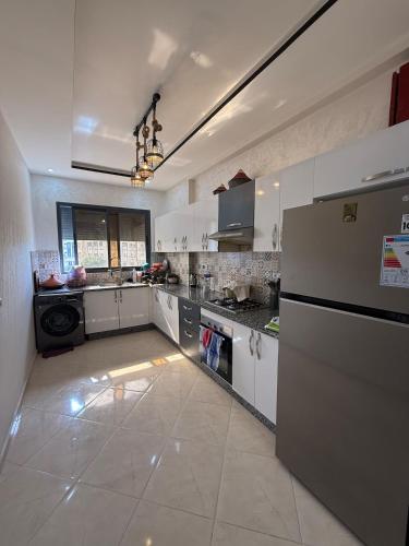 Comfortable and quiet apartment with Buzzinga in 보우즈니카
