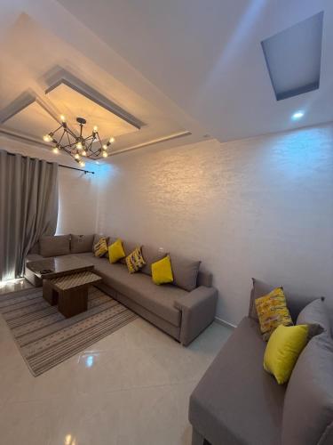 Comfortable and quiet apartment with Buzzinga in 보우즈니카