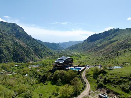 . Sky House Yeghegis