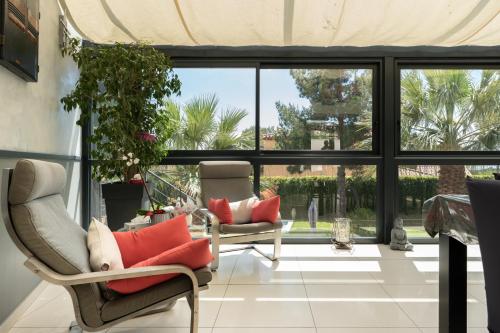 L'ESCALE COTE BLEUE VILLA & Spa Classée 4 Étoiles (L'ESCALE COTE BLEUE VILLA & Spa Classee 4 Etoiles) in Sausset-Les-Pins
