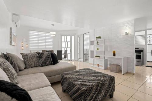 Family Home With Pool Near to The Airport and Solar Panel in 卡罗来纳