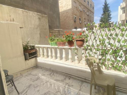 شقه بغرفه وصاله وبلكونه بدون شراكة in Yajouz