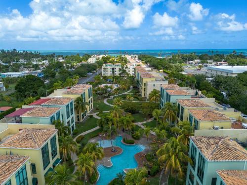 Paradise at Aquatika Poolfront with Private Beach in Loiza