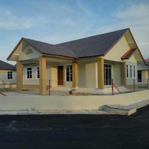 Damai d' Bachok Homestay 3 Bedrooms - Half Bungalow house