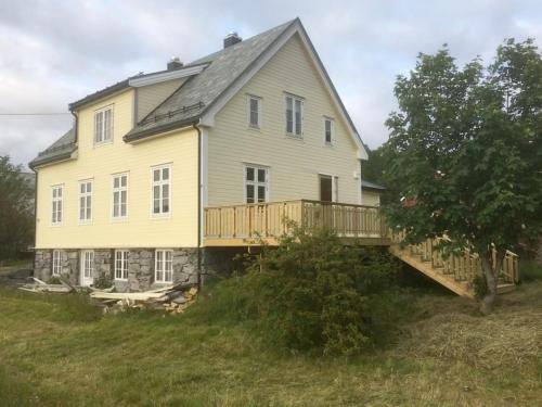 Seaside apartment in farmhouse close to nature in มาลอย