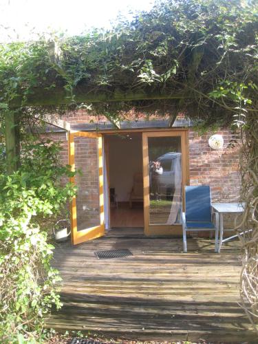 Balcony/terrace, Ralph's Barn in Newport South