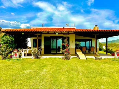 Villa Sea Esta in Platanitis Maronia