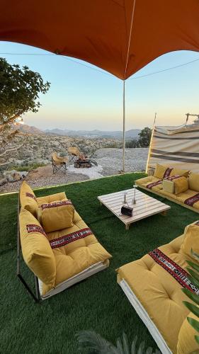 كرفان بن علي in Rustaq