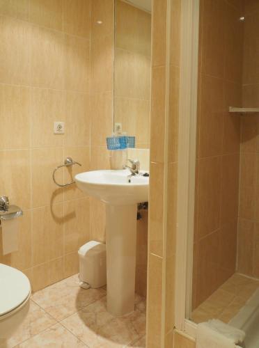 Hostal El Cartero - image 11