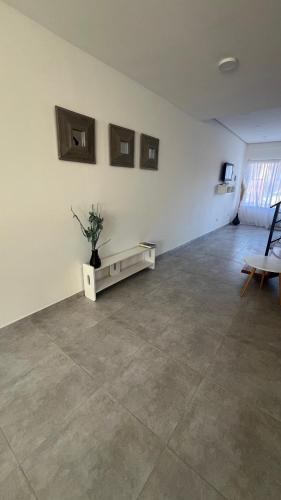 Duplex trelew para 3 in เทรลิว