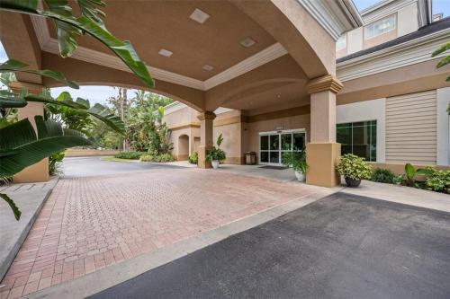 Lake Buenavista Apartments close to Disney in Orlando, USA