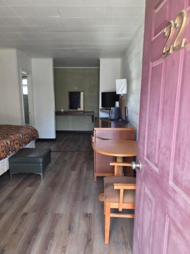 Stardust inn - image 3