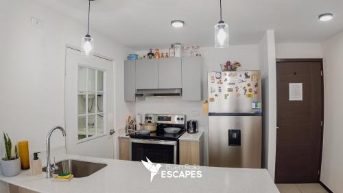 Facilities, Luxury 2-3BR Apartments - King Bed, Pool, Gym & Free Parking in Zone 11