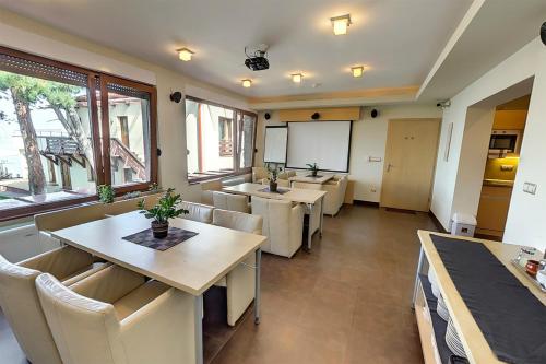 Restaurant, Royal Mediterran in Siofok