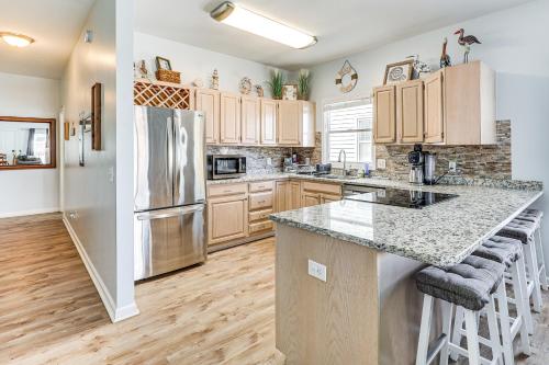 Carolina Beach Condo with Deck Steps to Shore! - image 13
